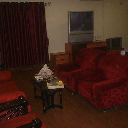 Hotel Samrat Mumbai  Buitenkant foto