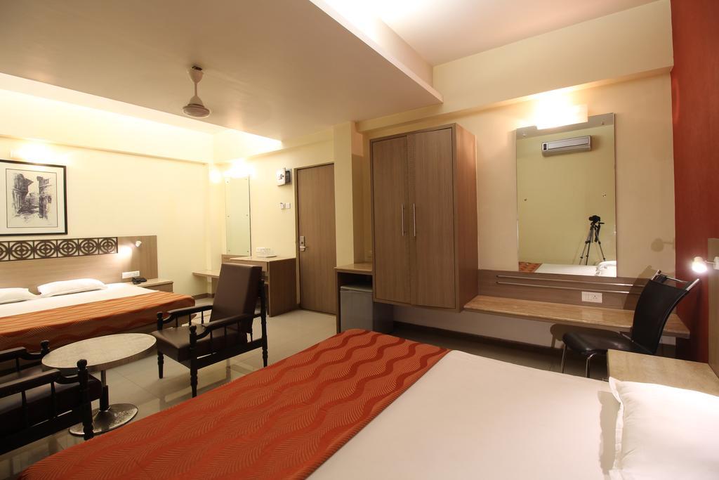 Hotel Samrat Mumbai  Kamer foto