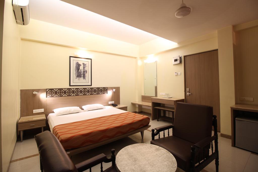 Hotel Samrat Mumbai  Kamer foto