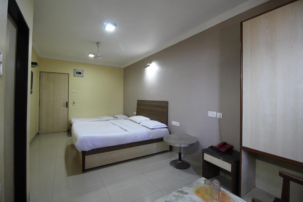 Hotel Samrat Mumbai  Kamer foto