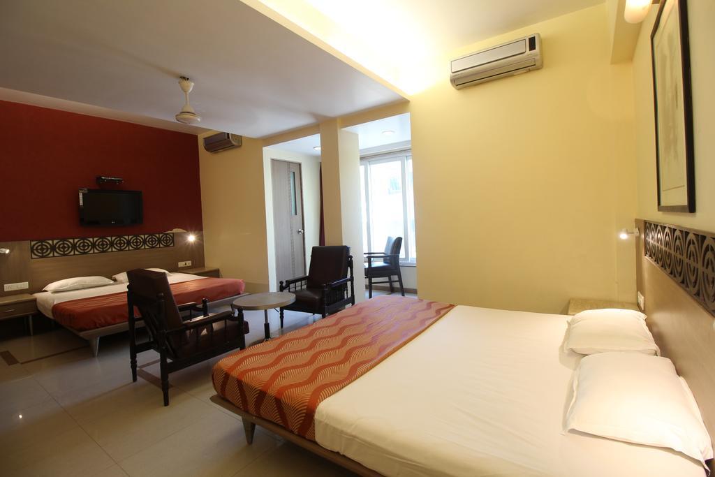 Hotel Samrat Mumbai  Kamer foto